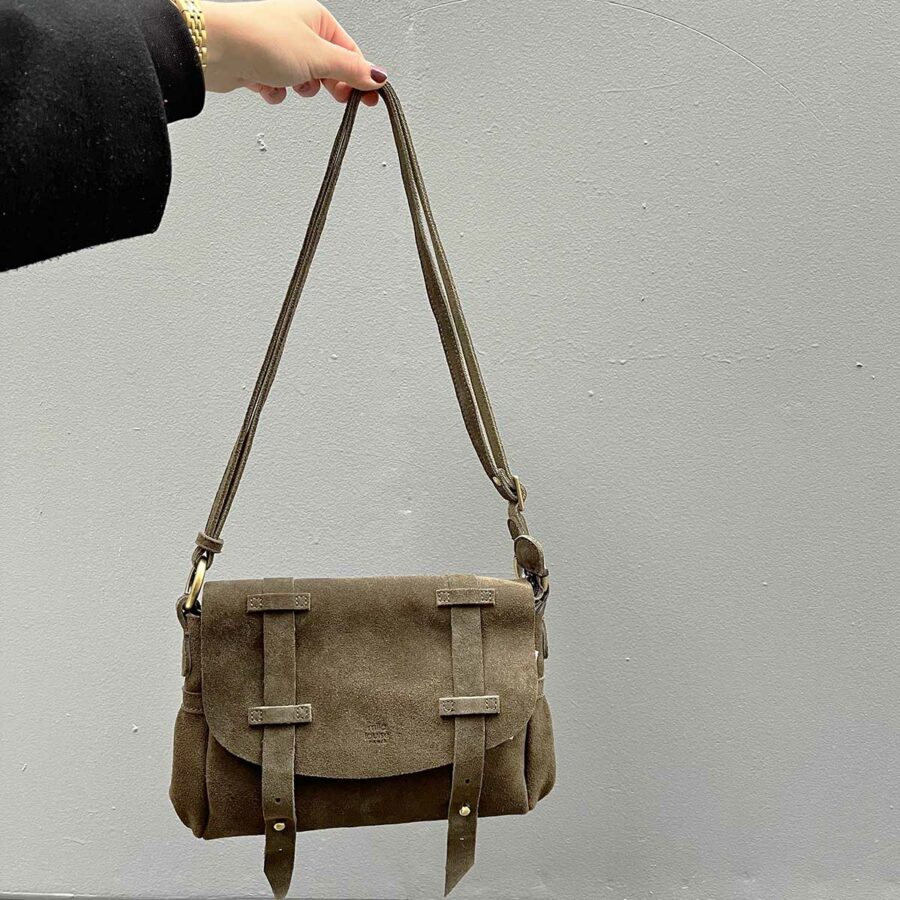 sac mahé olive mila louise - sac mahé en ligne - sac mila louise en ligne - besace daim olive - boutique bijoux en ligne